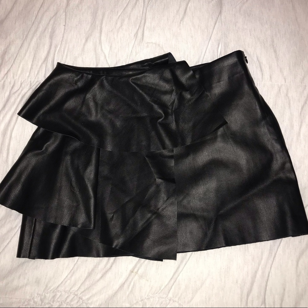 Half pleated black leather skirt- Zara